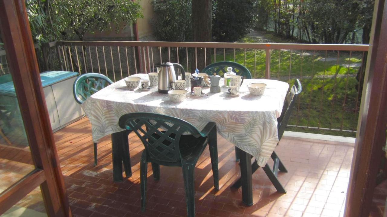Ferienwohnung Darina - Immobiliare Azzurra Lazise Exterior foto