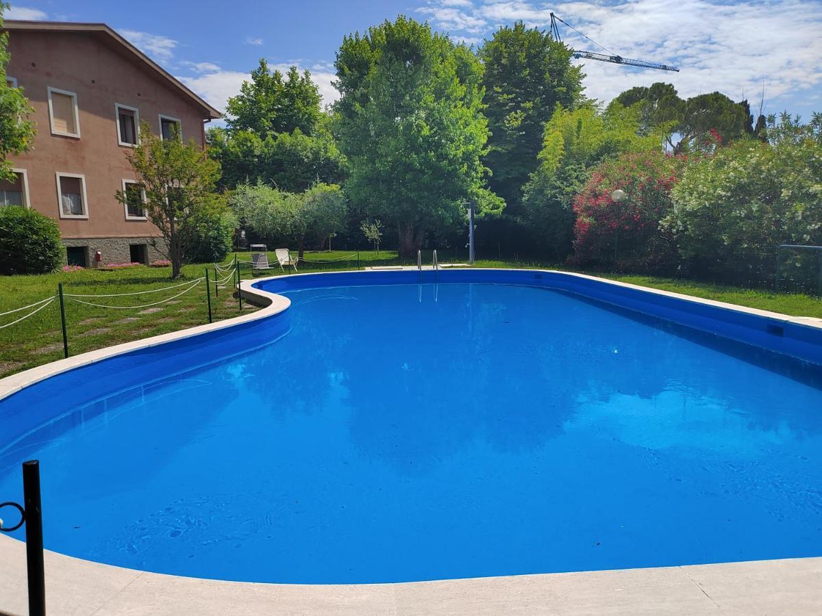 Ferienwohnung Darina - Immobiliare Azzurra Lazise Exterior foto